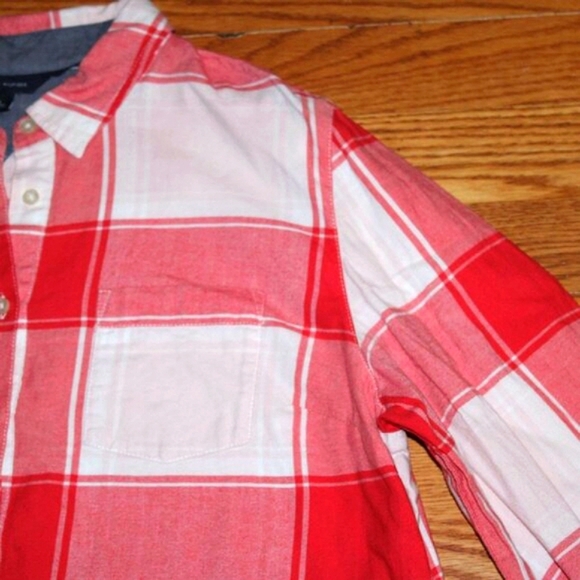 Tommy Hilfiger Plaid Button-Down Shirt  - Size XL - Picture 4 of 10